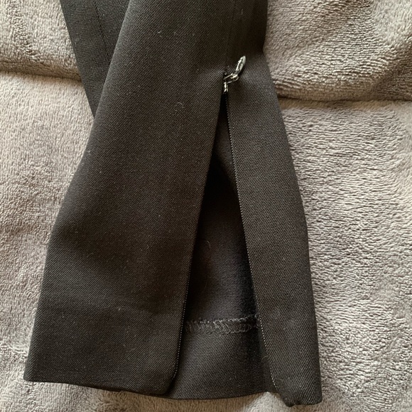 Banana Republic Sloan pants (legging style) black - Picture 3 of 10